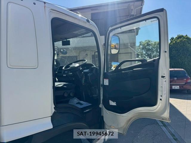 Hino RANGER 2016-10 7060412-27
