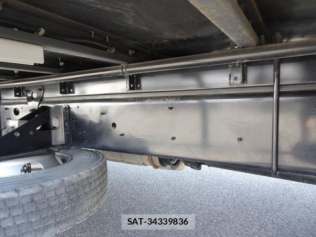 Hino RANGER 2018-01 7060408-15