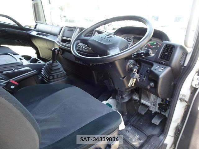 Hino RANGER 2018-01 7060408-16