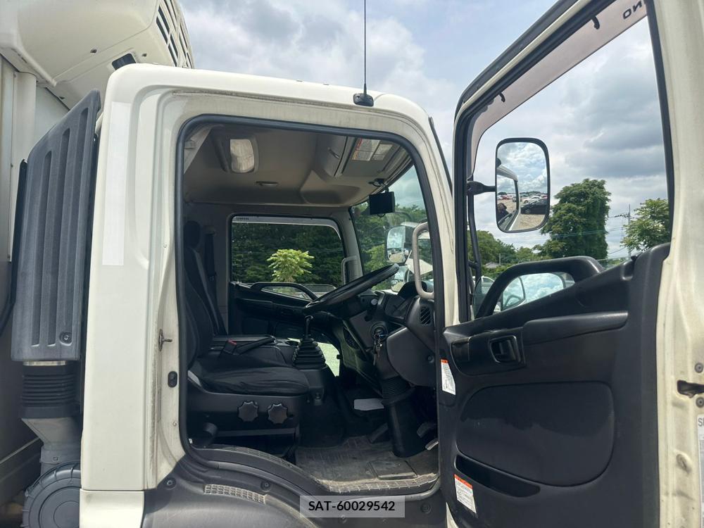 Hino RANGER 2013 7013707-11