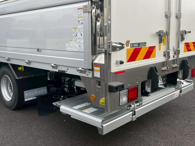 Hino RANGER 2025-05 7199717-19
