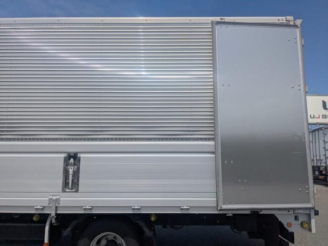 Hino RANGER 2025-09 7199724-18