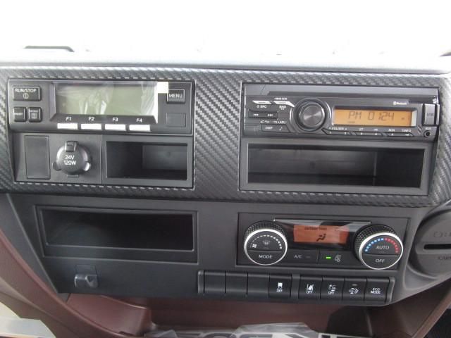 Hino RANGER 2025-10 7199715-17