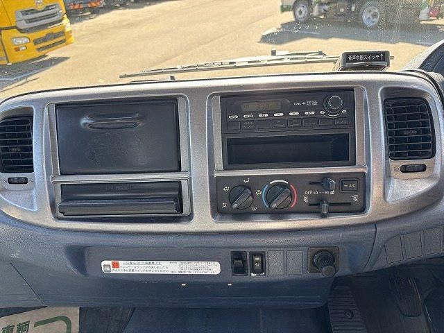 Hino RANGER 2005-11 7199752-16