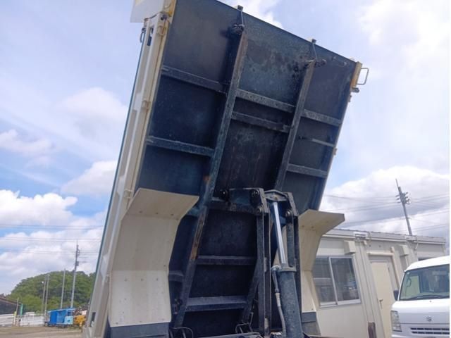 Hino RANGER 2023-05 7199732-9