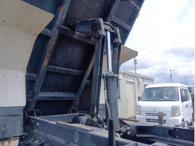 Hino RANGER 2023-05 7199732-8