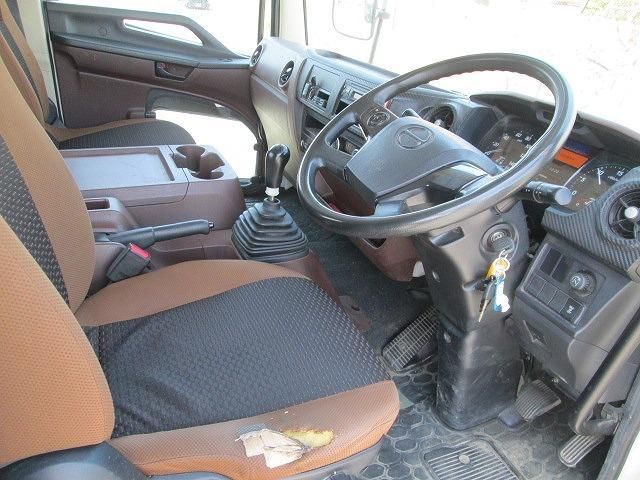 Hino RANGER 2018-03 7199741-13