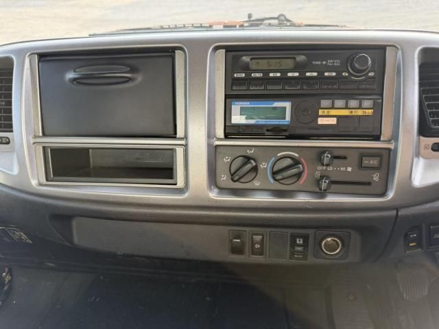 Hino RANGER 2011-03 7199756-18