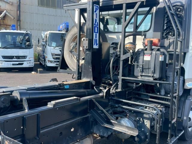 Hino RANGER 2014-11 7199735-9