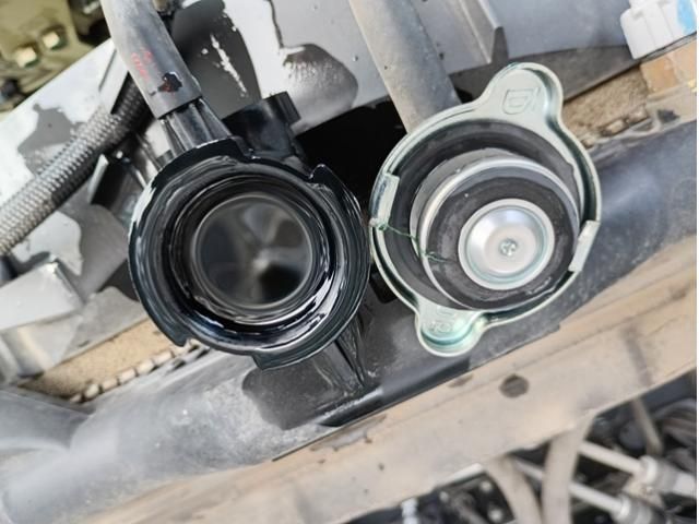 Hino RANGER 2023-04 7199728-18