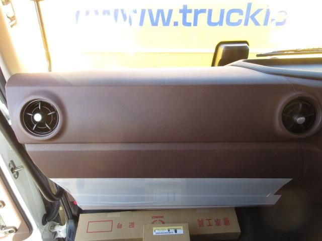 Hino RANGER 2025-10 7199723-19