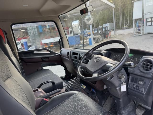 Hino RANGER 2017-12 7199744-24