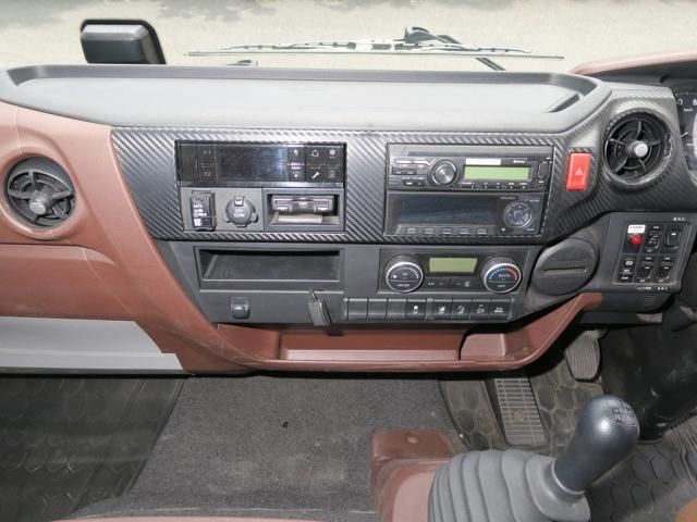 Hino RANGER 2023-06 7199726-28