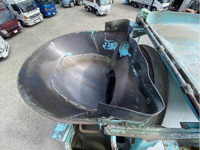 Hino RANGER 2012-04 7199749-13