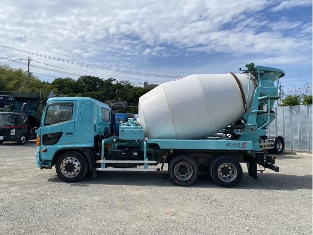 Hino RANGER 2012-04 7199749-5