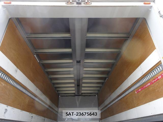 Hino RANGER 2019-02 7215768-15