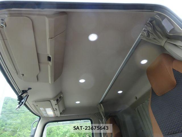 Hino RANGER 2019-02 7215768-23