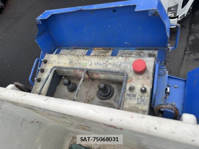 Hino RANGER 2015-06 7252057-16