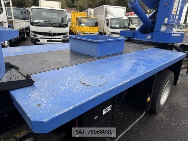 Hino RANGER 2015-06 7252057-21