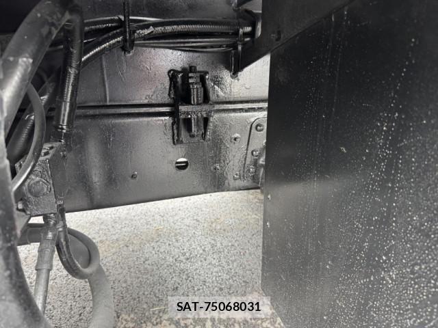 Hino RANGER 2015-06 7252057-24