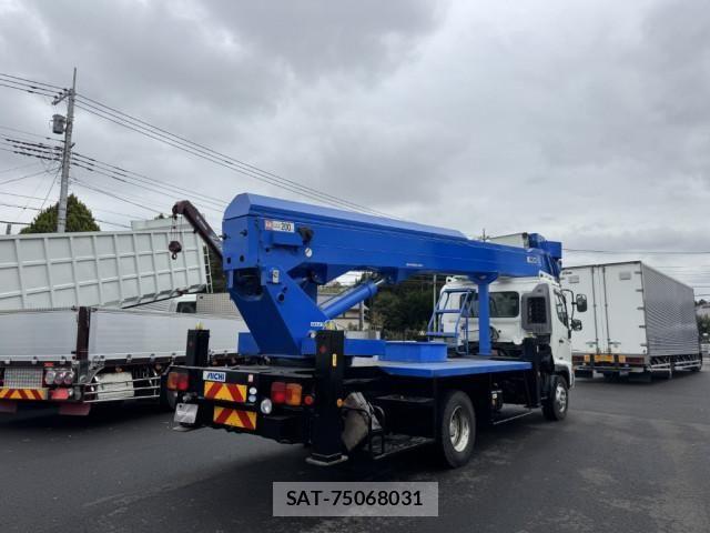 Hino RANGER 2015-06 7252057-3