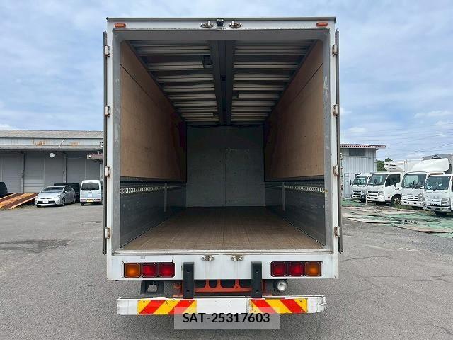Hino RANGER 2013-03 7252077-11