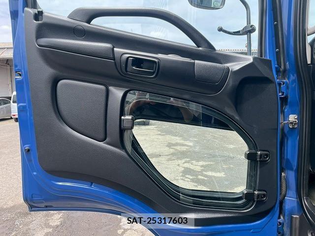Hino RANGER 2013-03 7252077-20