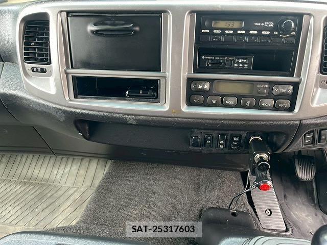 Hino RANGER 2013-03 7252077-26