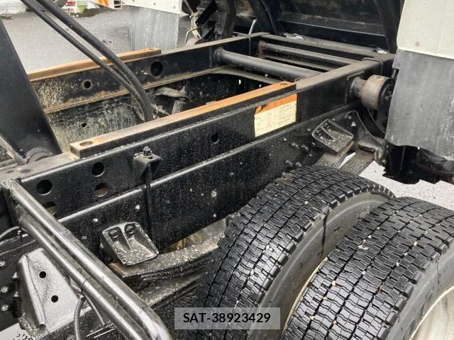 Hino RANGER 2017-02 7252070-13