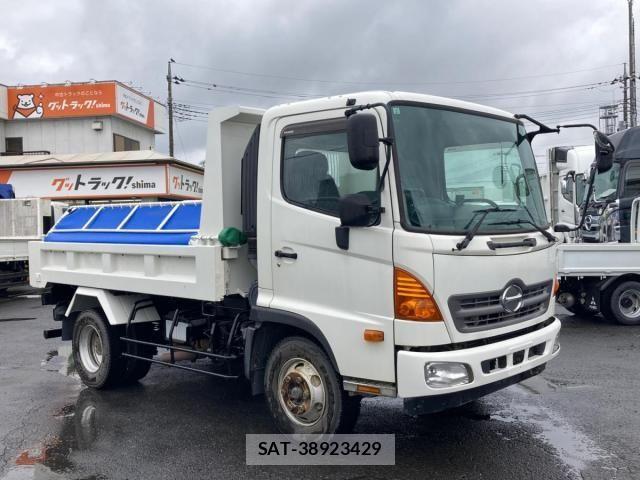 Hino RANGER 2017-02 7252070-1