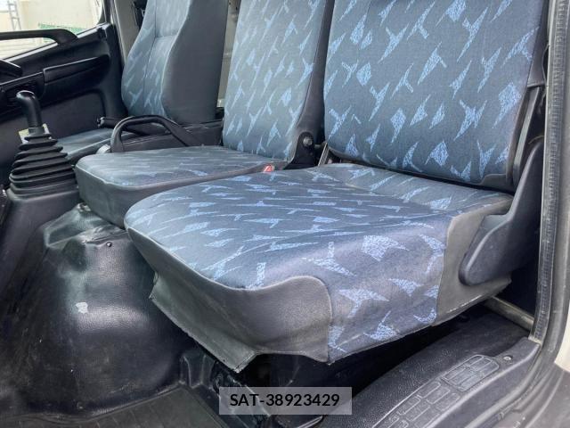 Hino RANGER 2017-02 7252070-19
