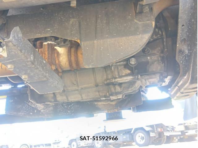Hino RANGER 2005-09 7252074-13
