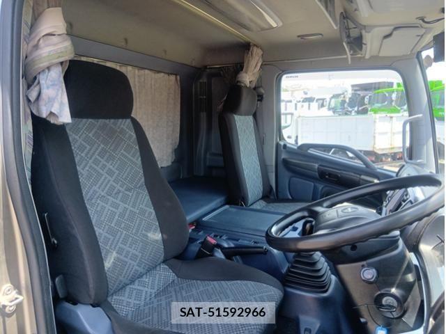 Hino RANGER 2005-09 7252074-20