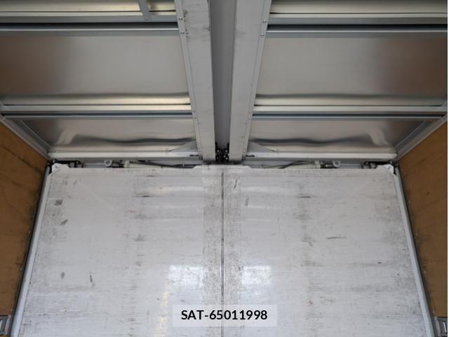 Hino RANGER 2016-04 7250665-13