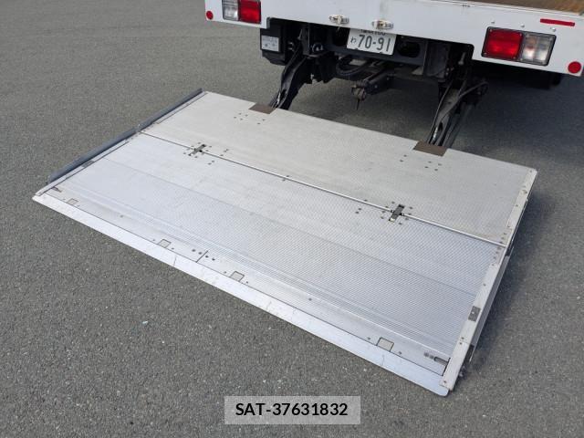 Hino RANGER 2023-02 7252054-9