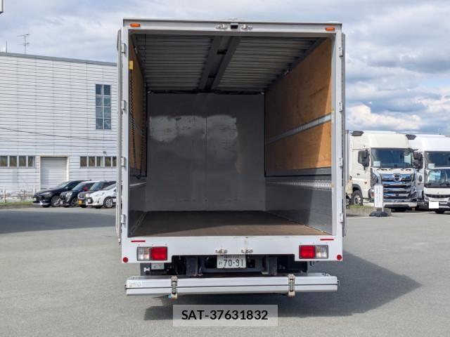 Hino RANGER 2023-02 7252054-7