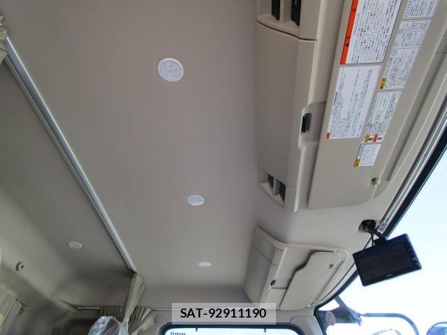 Hino RANGER 2025-10 7252056-19