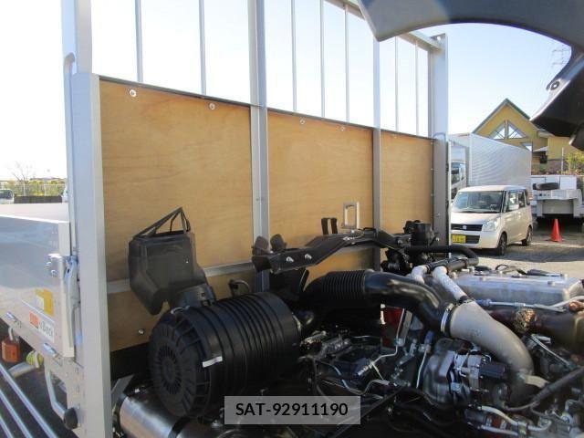 Hino RANGER 2025-10 7252056-24