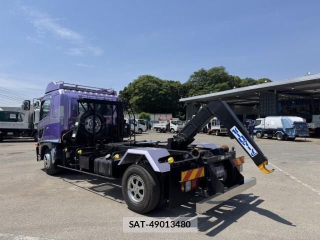 Hino RANGER 2019-03 7252068-10