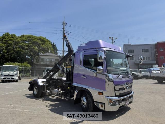 Hino RANGER 2019-03 7252068-1
