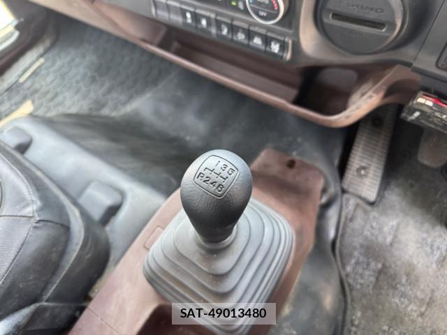 Hino RANGER 2019-03 7252068-24