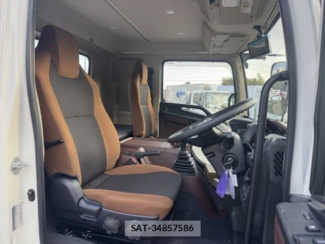 Hino RANGER 2025-06 7250496-23