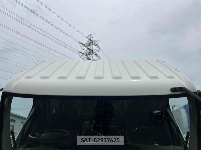 Hino RANGER 2020-03 7250322-13