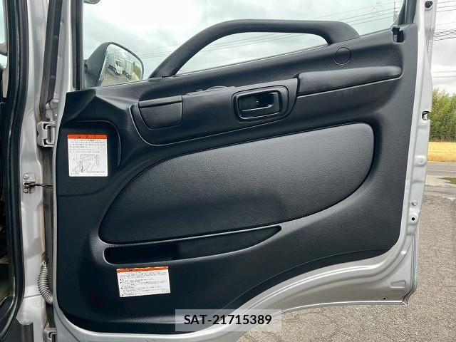 Hino RANGER 2013-03 7252075-18