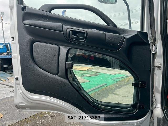 Hino RANGER 2013-03 7252075-22
