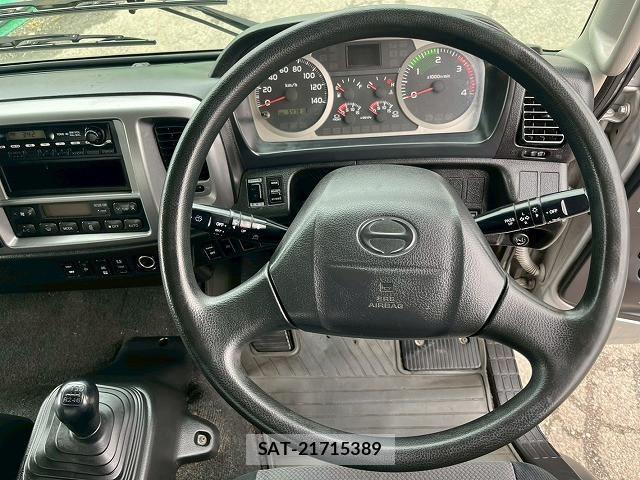 Hino RANGER 2013-03 7252075-26