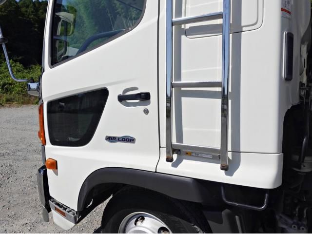 Hino RANGER 2015-03 7269161-9