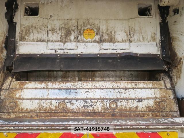 Hino RANGER 2016-08 7272789-5