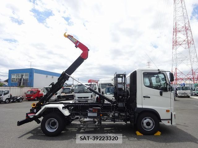 Hino RANGER 2025-11 7272786-4