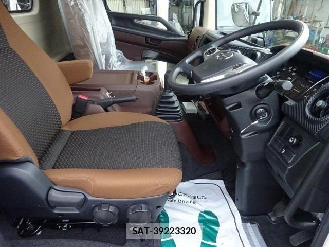 Hino RANGER 2025-11 7272786-7
